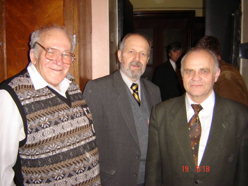 Москва, апрель 2005 г. Москва, апрель 2005 г.